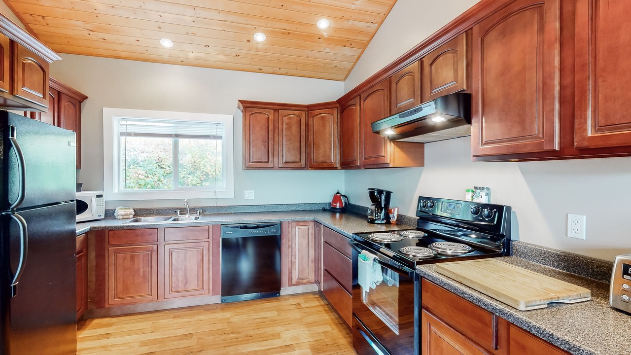 Photo of Kitchen in Christina Lake