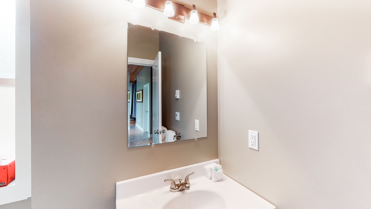 Photo of Bathroom in Christina Lake