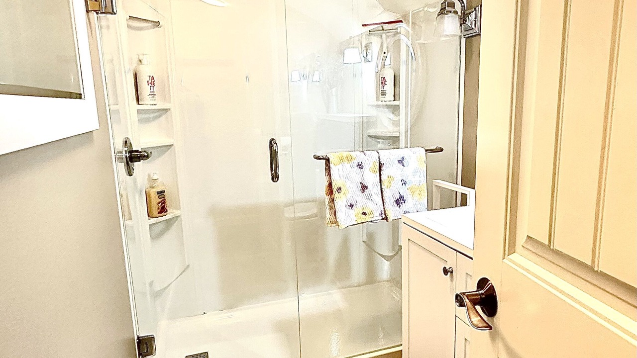 Photo of Bathroom in Saanich