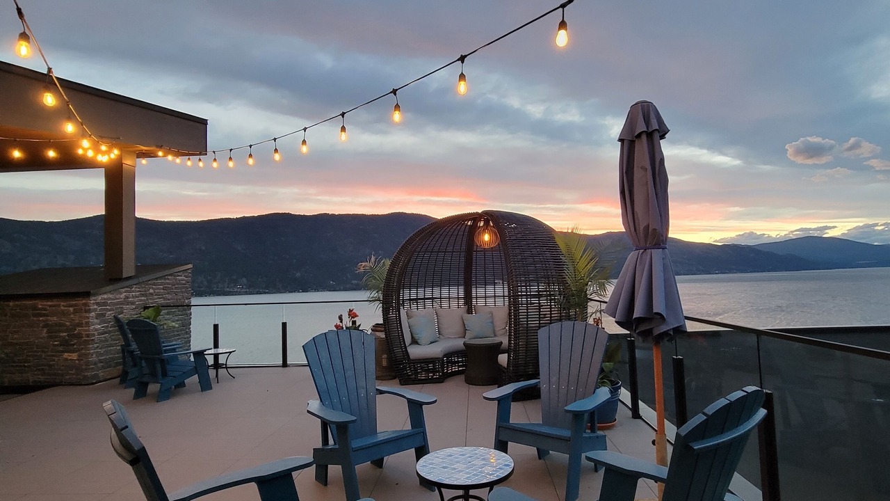 Photo of Patio Balcony in Kelowna Central Business District
