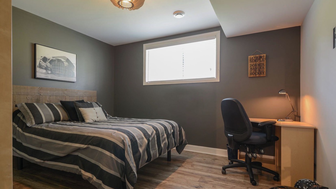Photo of Bedroom in Les Moulins Regional County Municipality