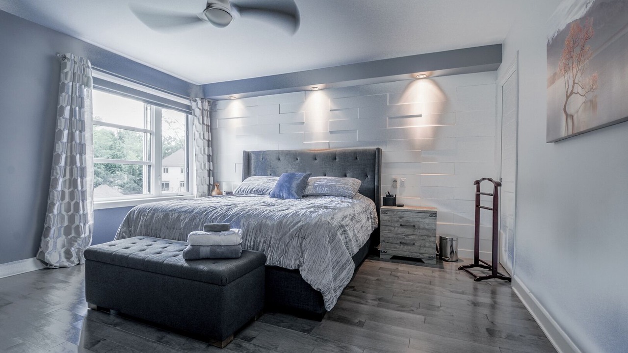 Photo of Bedroom in Les Moulins Regional County Municipality