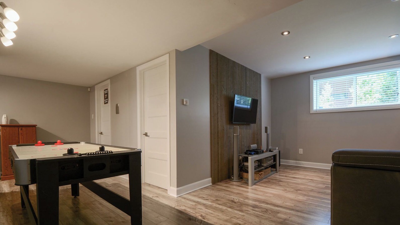 Photo of Bedroom in Les Moulins Regional County Municipality