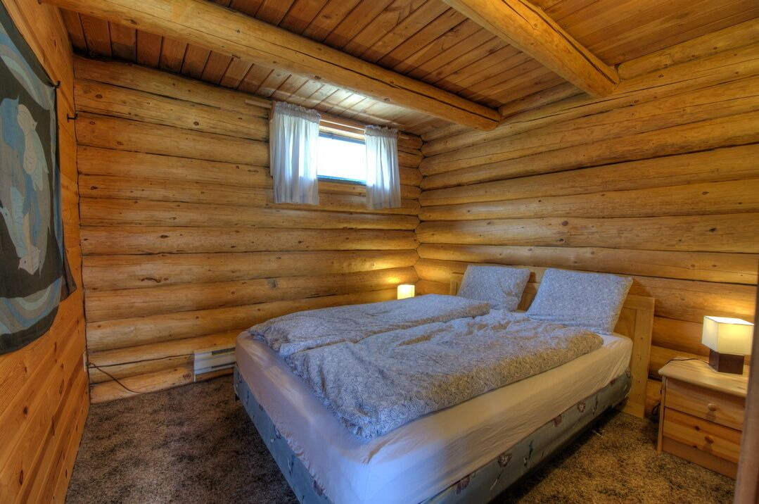 Photo of Bedroom in Canim Lake