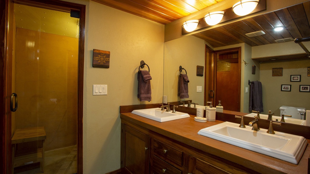 Photo of Bathroom in Glenwood Springs