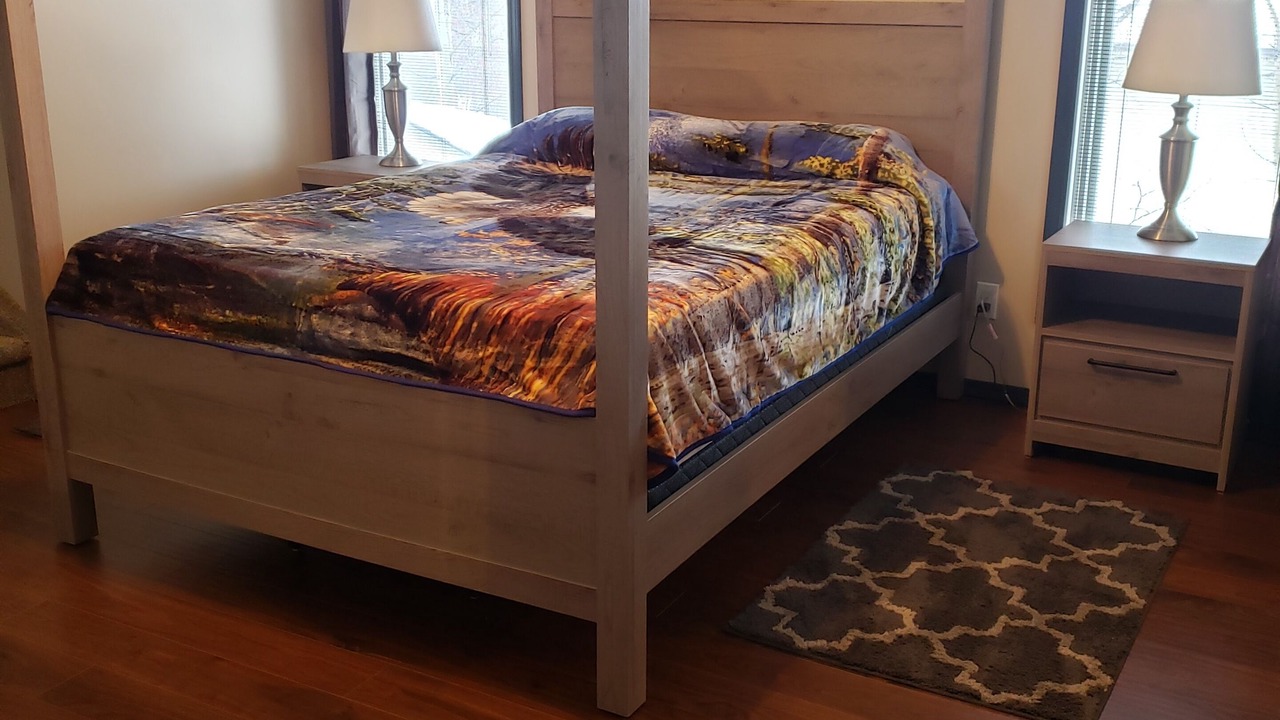 Photo of Bedroom in Whitehorse
