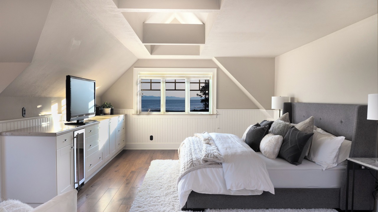 Photo of Bedroom in Otter Point