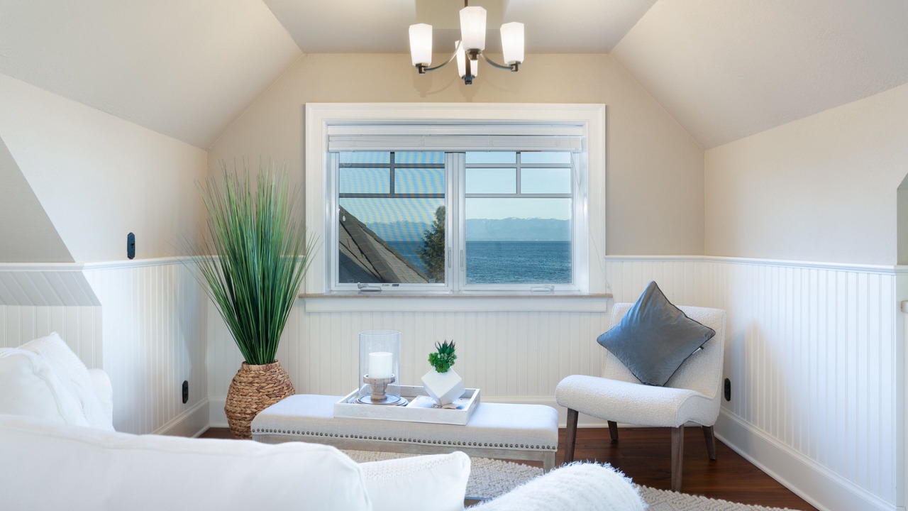 Photo of Livingroom in Otter Point