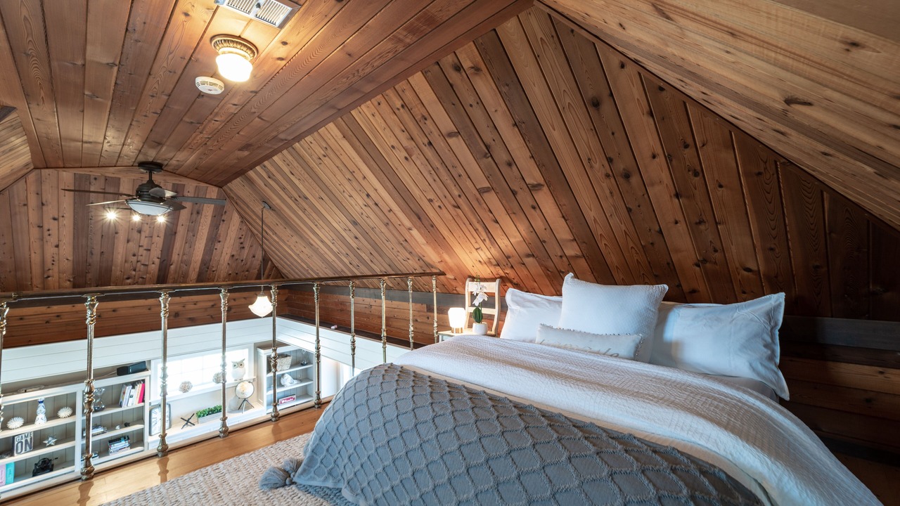 Photo of Bedroom in Otter Point