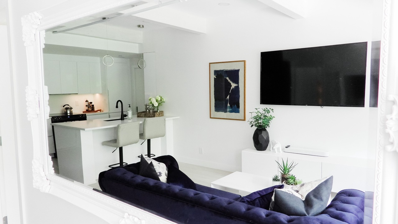 Photo of Livingroom in Kelowna Central Business District