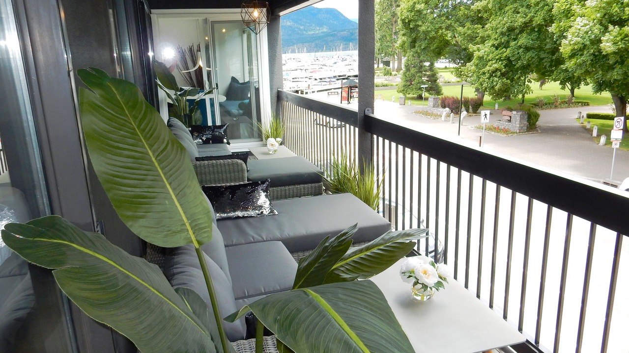 Photo of Patio Balcony in Kelowna Central Business District