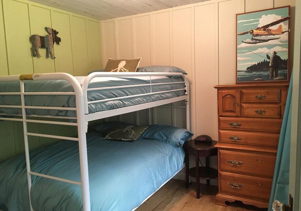 Photo of Bedroom in Division No. 11