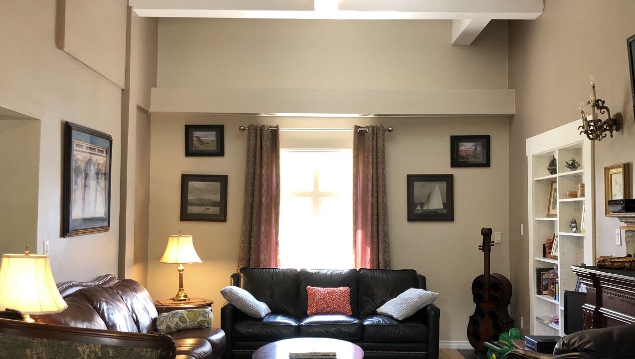 Photo of Livingroom in North End