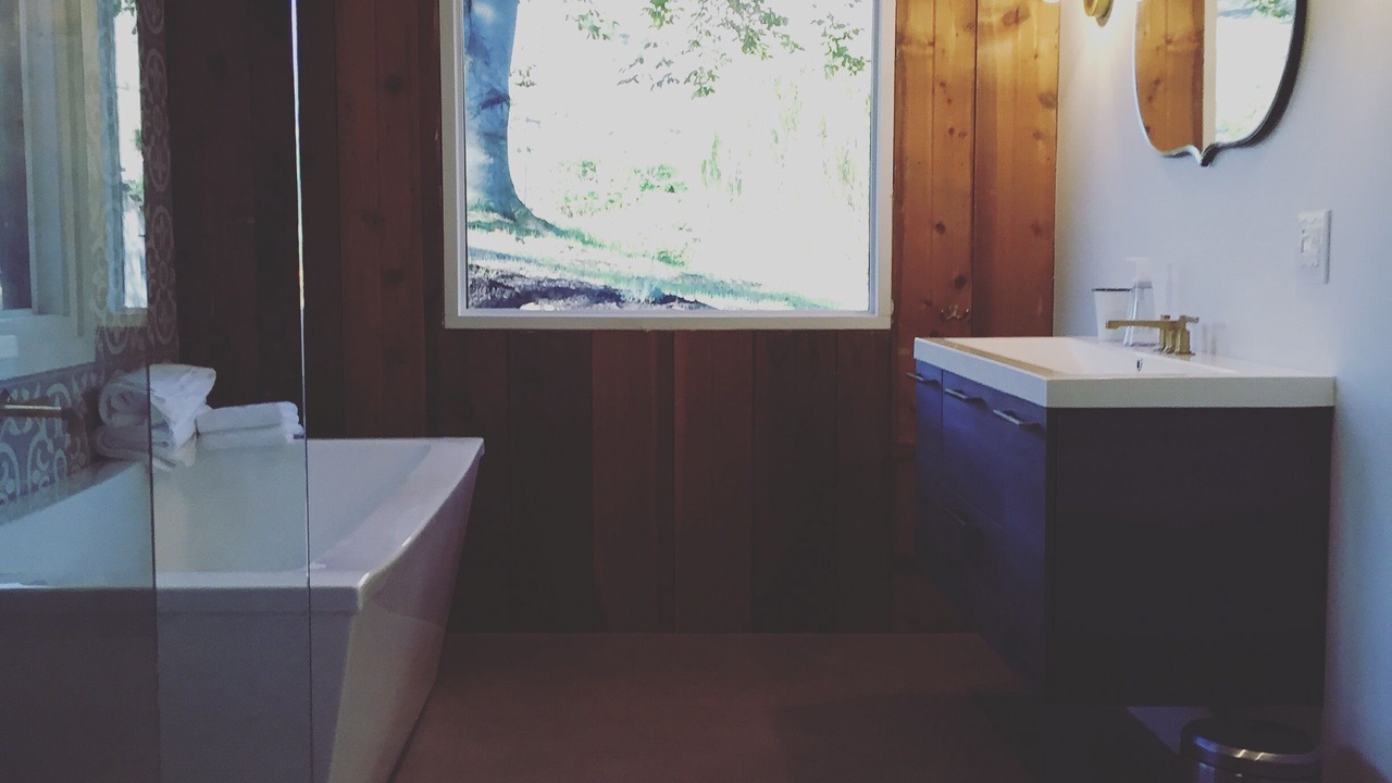 Photo of Bathroom in Okanagan-Similkameen