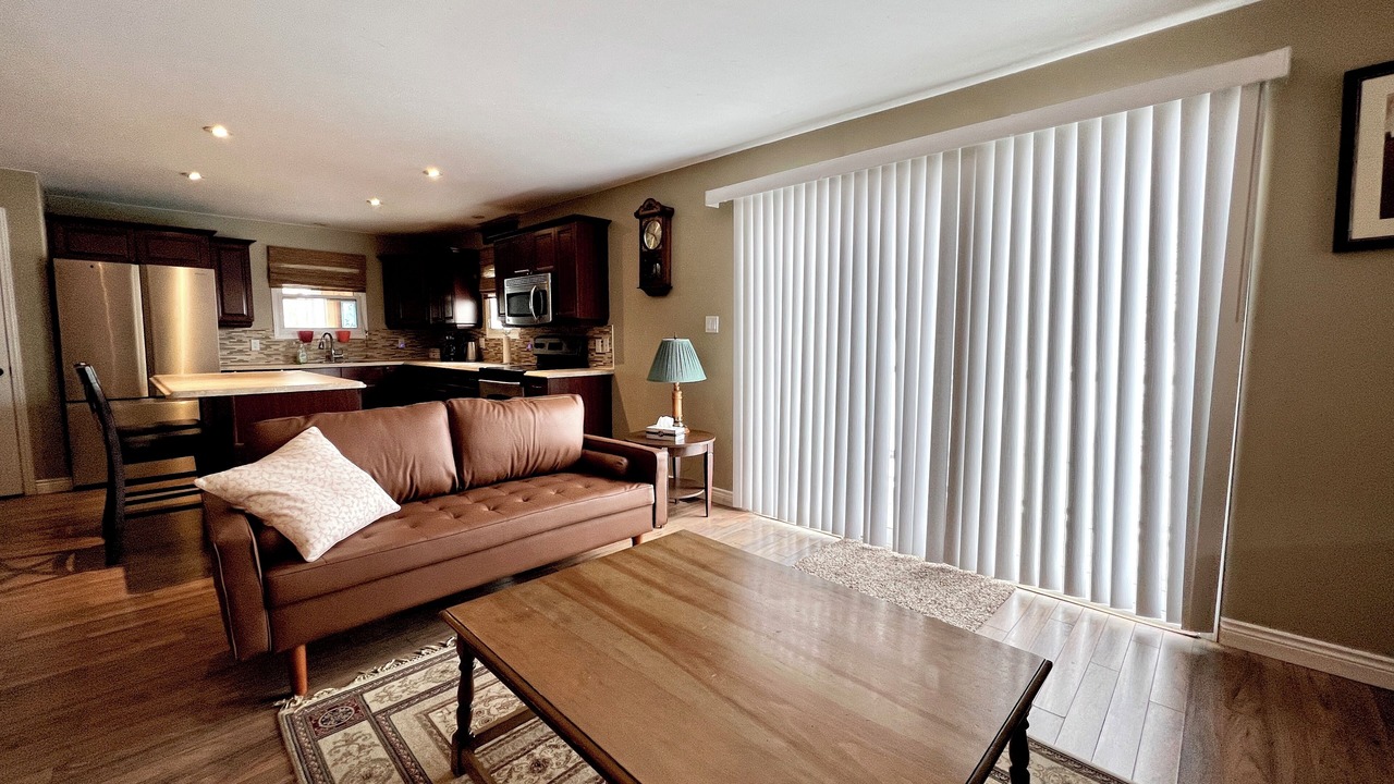 Photo of Livingroom in Orillia