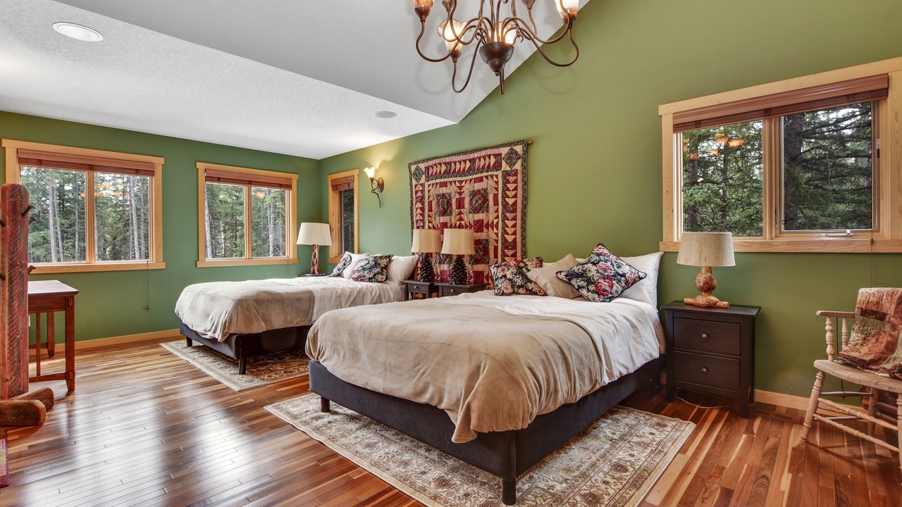 Photo of Bedroom in Bragg Creek
