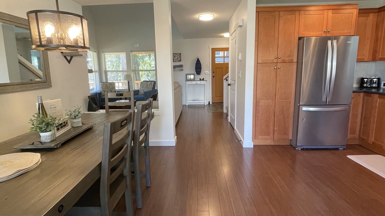 Photo of Kitchen in Lindell Beach