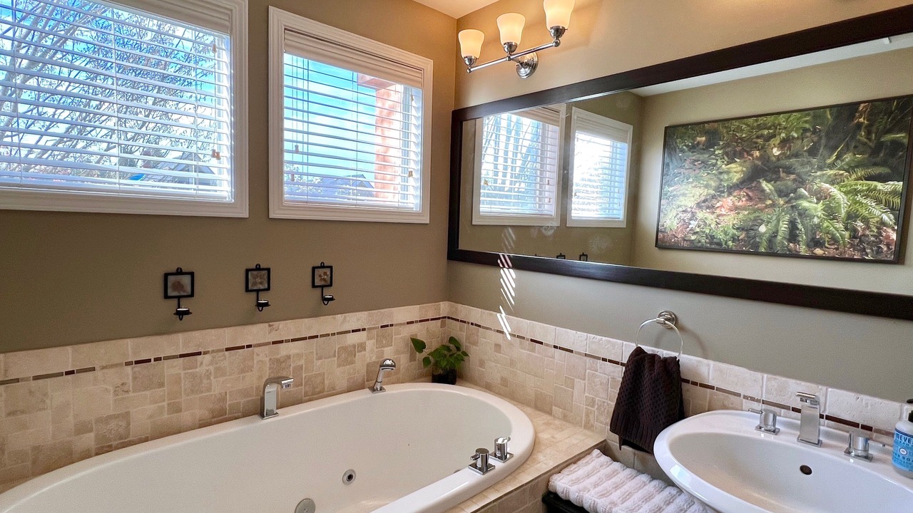 Photo of Bathroom in Kitsilano