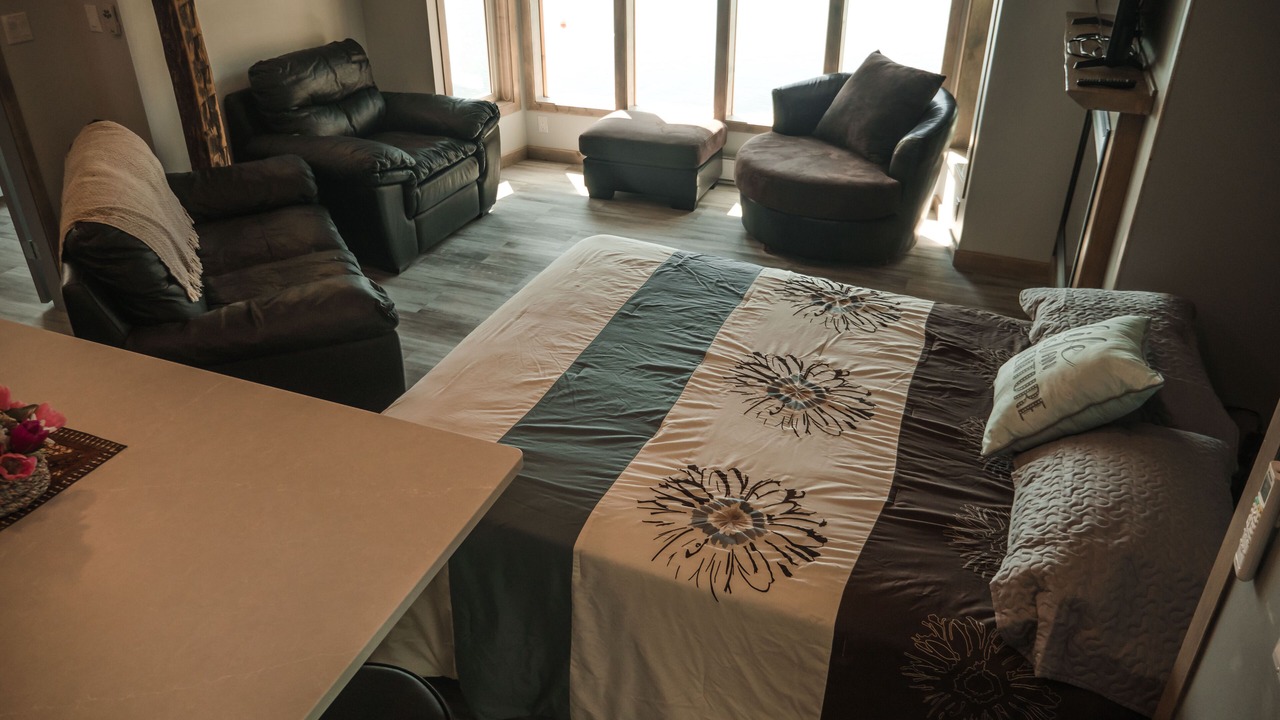 Photo of Bedroom in Christina Lake