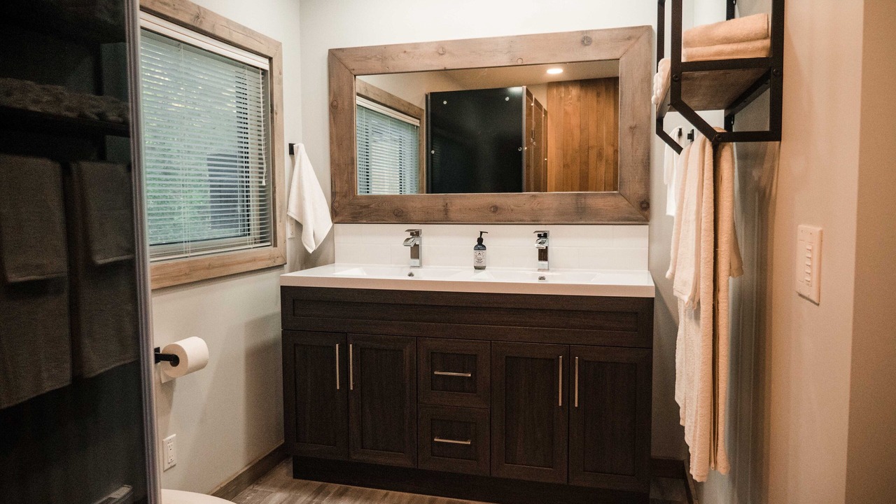 Photo of Bathroom in Christina Lake