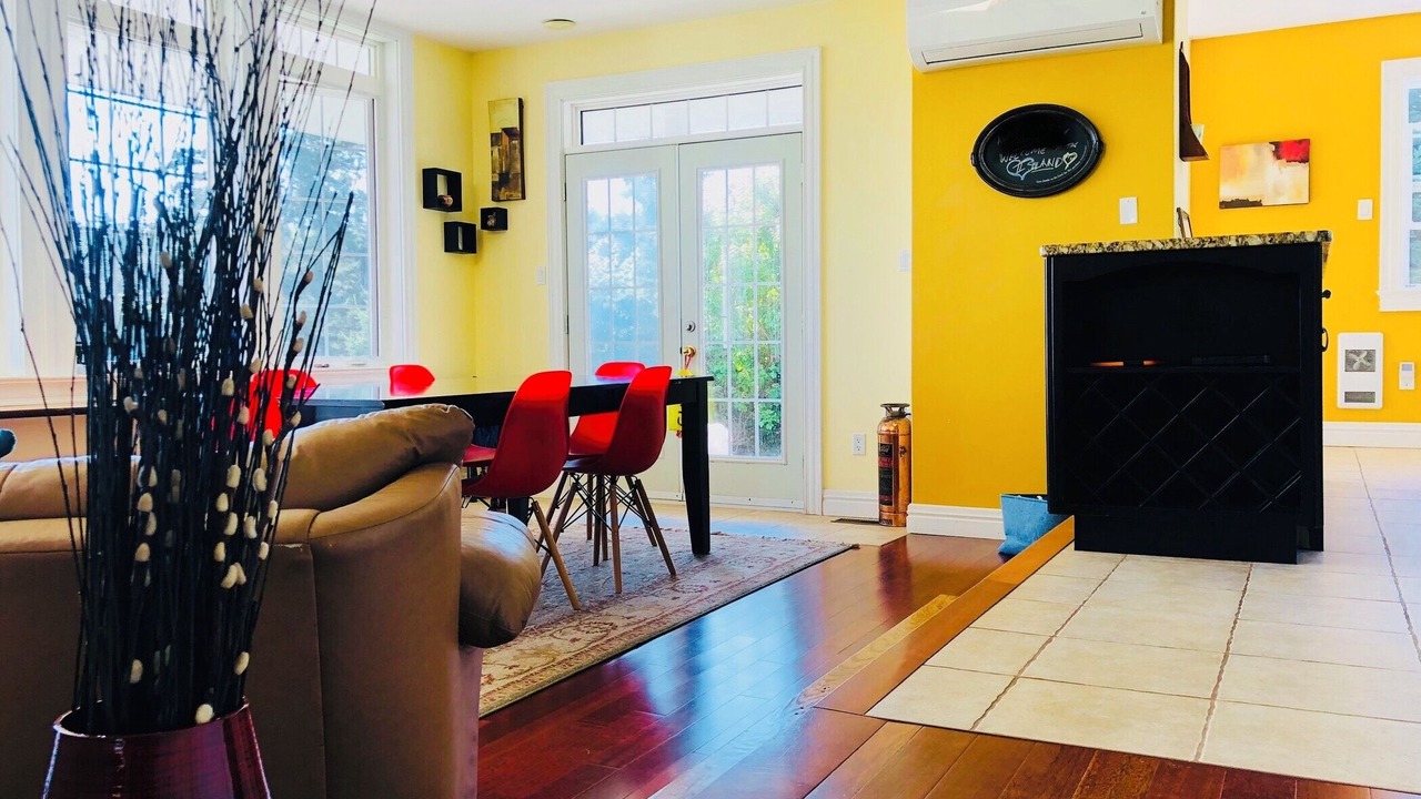 Photo of Livingroom in Southwest Cove
