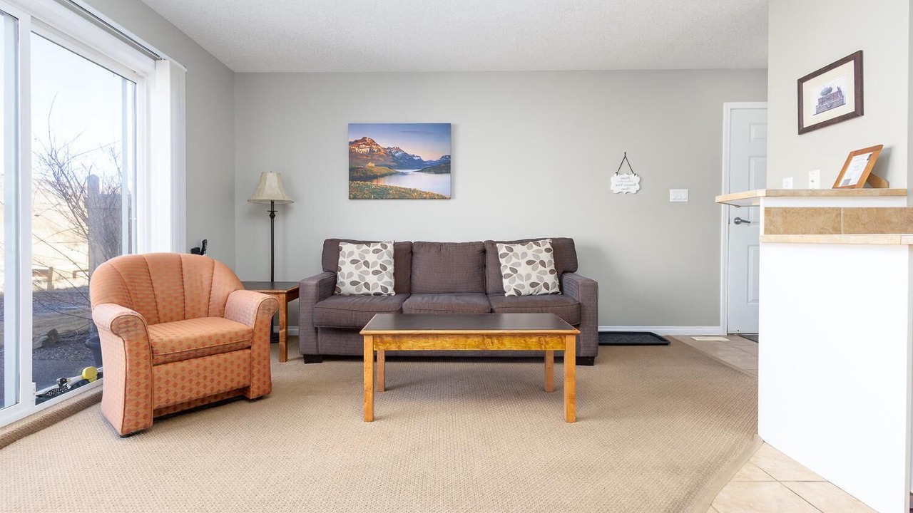 Photo of Livingroom in Lethbridge