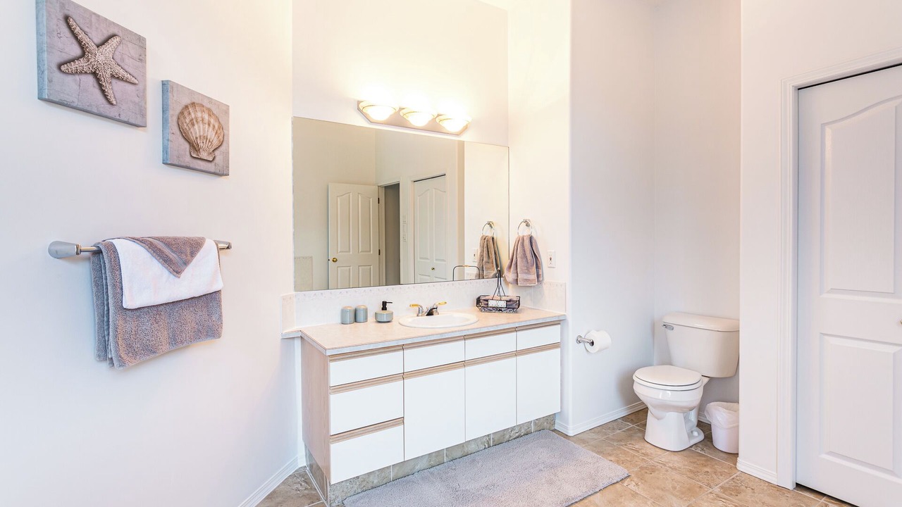 Photo of Bathroom in Lethbridge