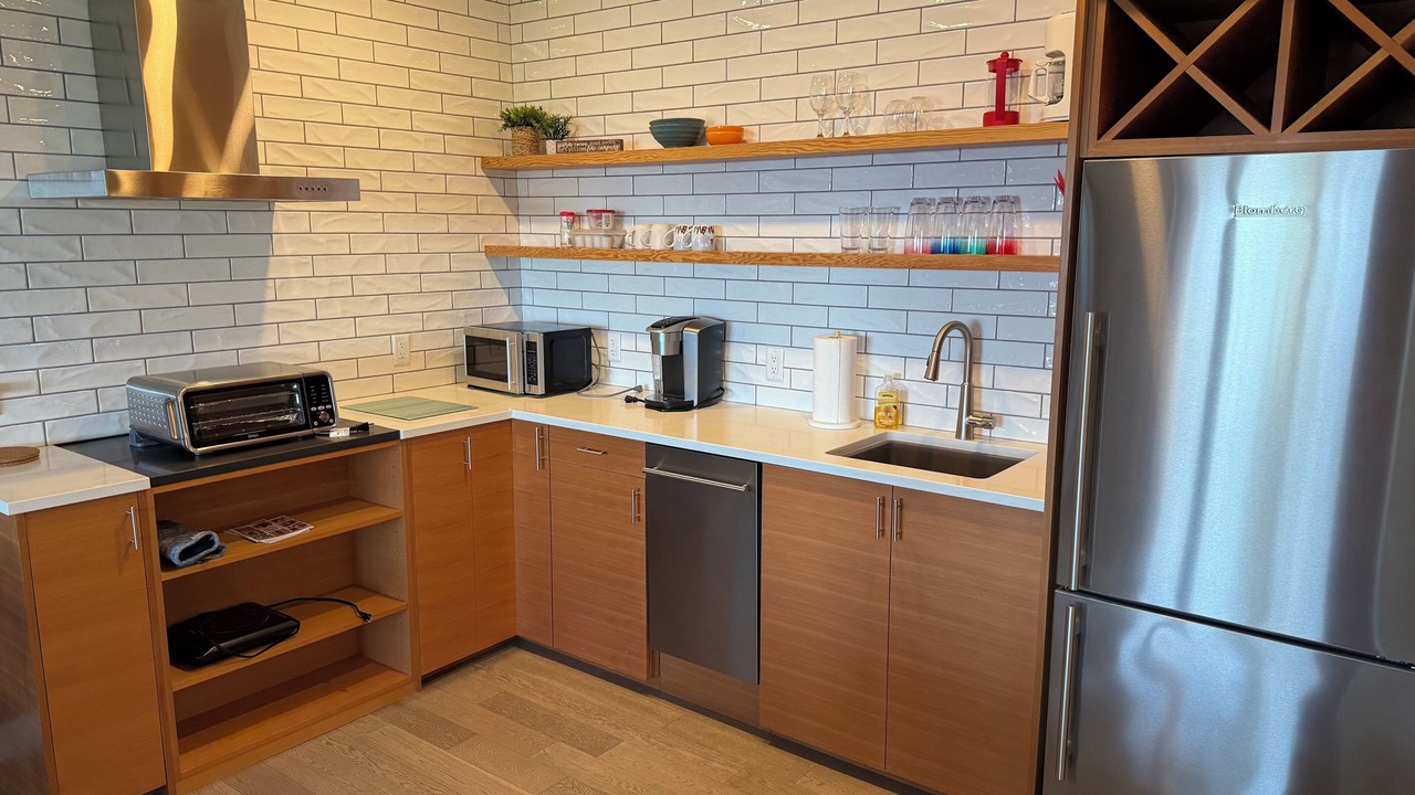Photo of Kitchen in Juan de Fuca Electoral Area