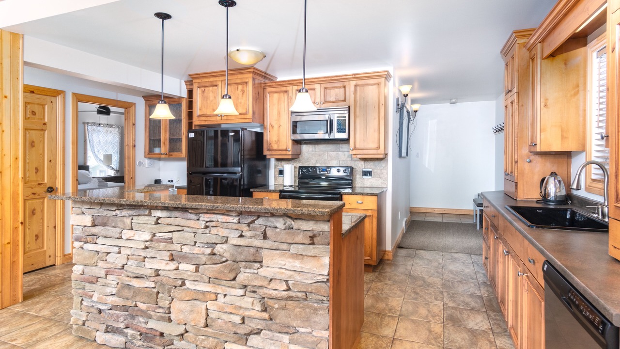 Photo of Kitchen in Wasagaming