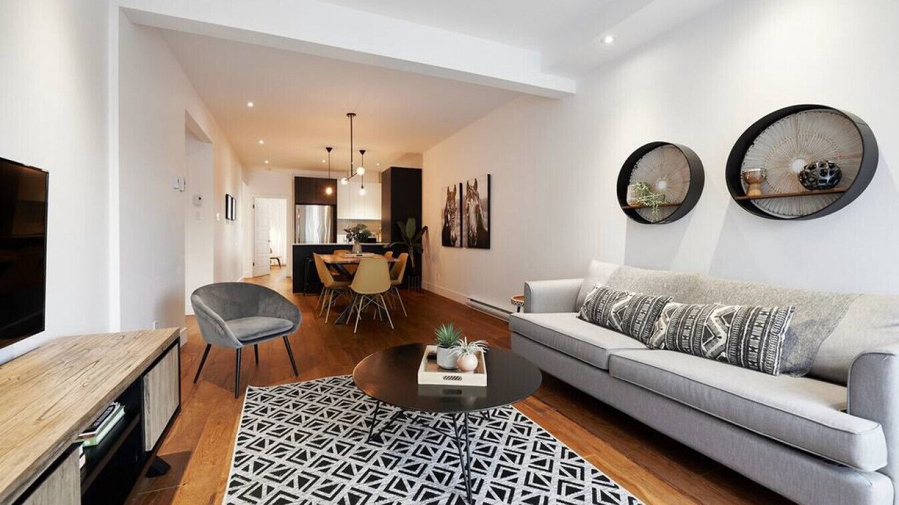 Photo of Livingroom in Little Italy