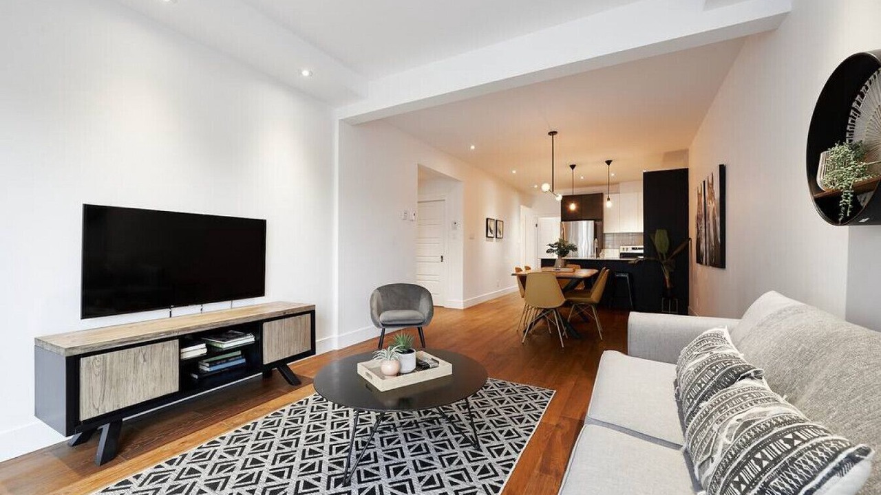 Photo of Livingroom in Little Italy