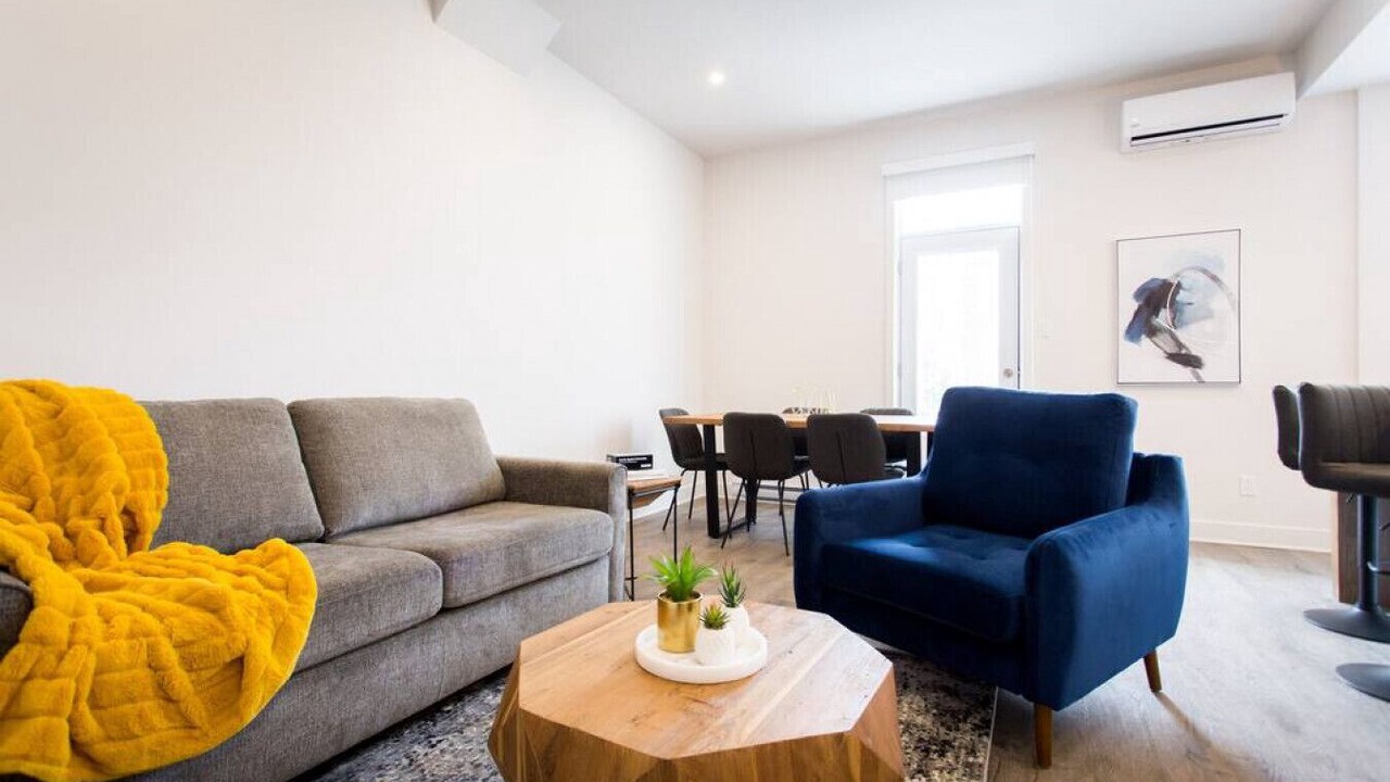 Photo of Livingroom in Mile End