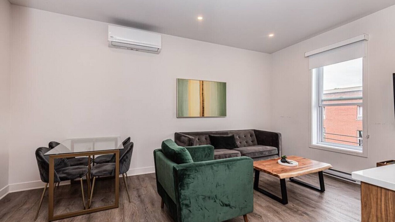 Photo of Livingroom in Mile End