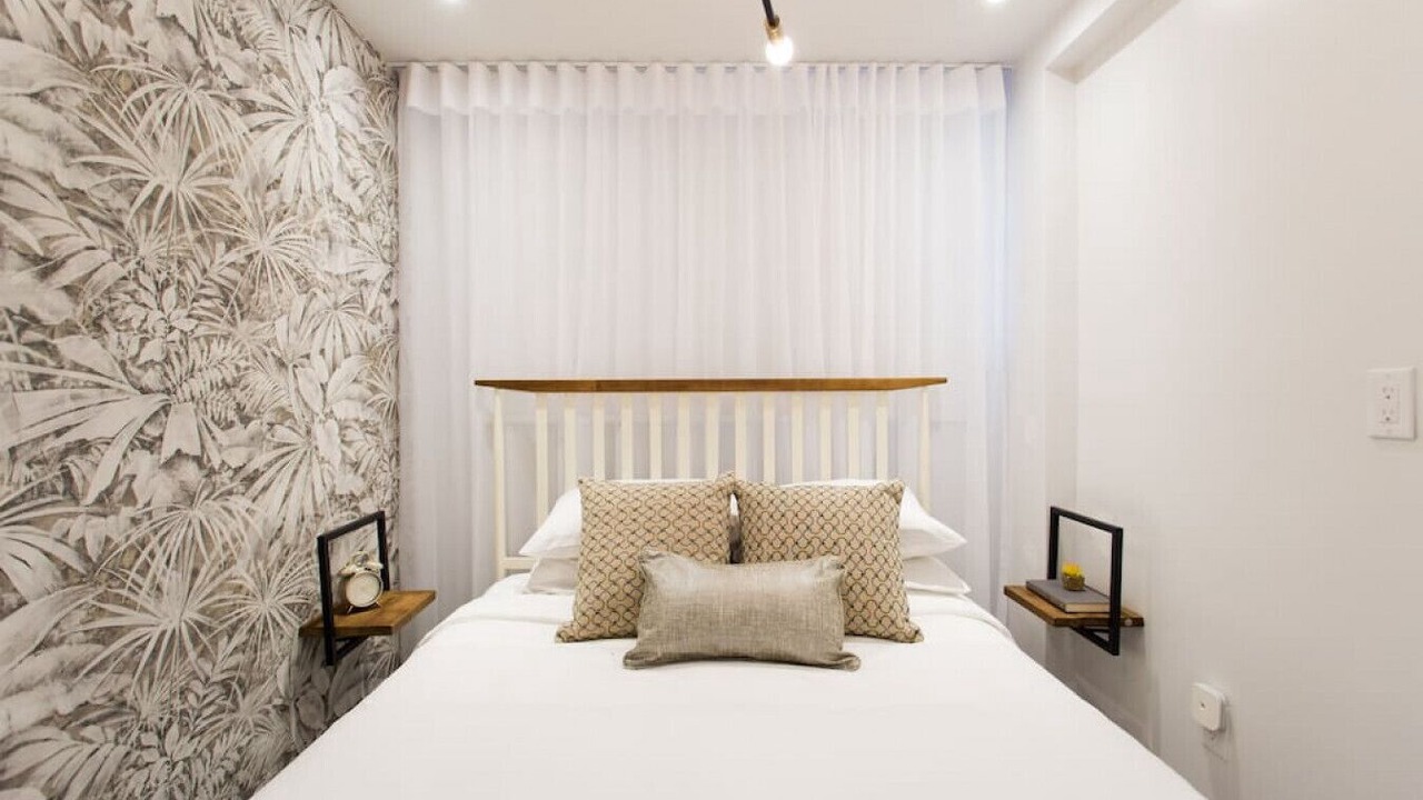 Photo of Bedroom in Mile-Ex
