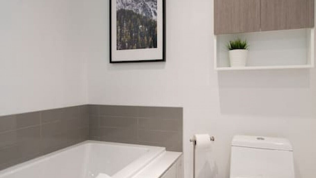 Photo of Bathroom in Marconi-Alexandra