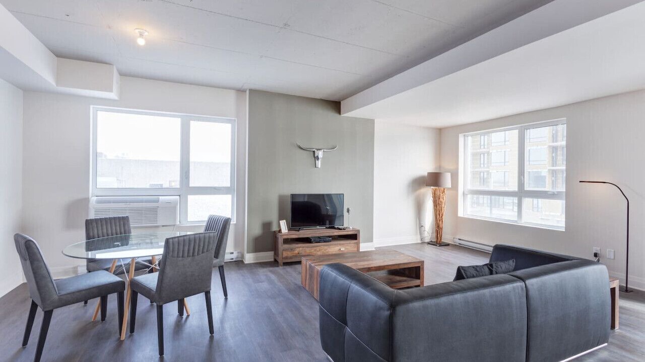 Photo of Livingroom in Laval
