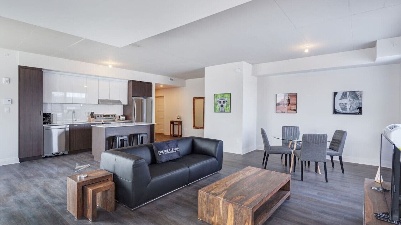 Photo of Livingroom in Laval