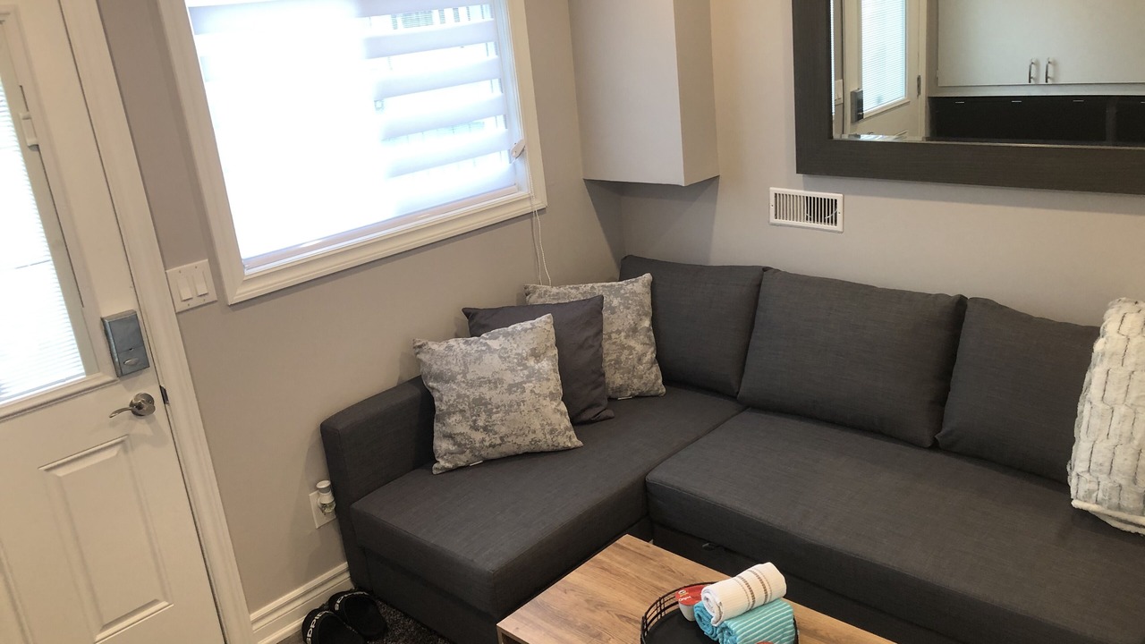 Photo of Livingroom in Welland