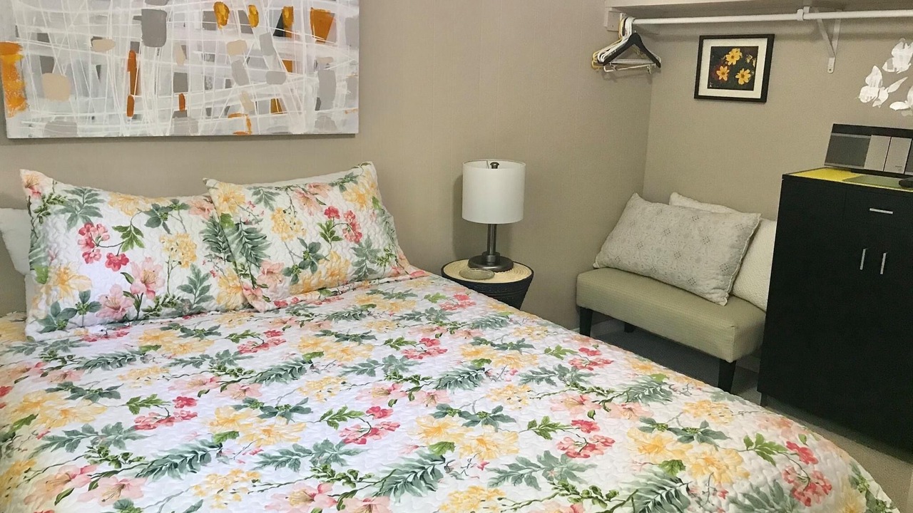Photo of Bedroom in Sauble Beach