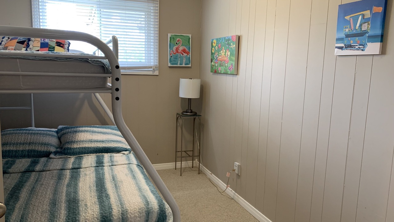 Photo of Bedroom in Sauble Beach