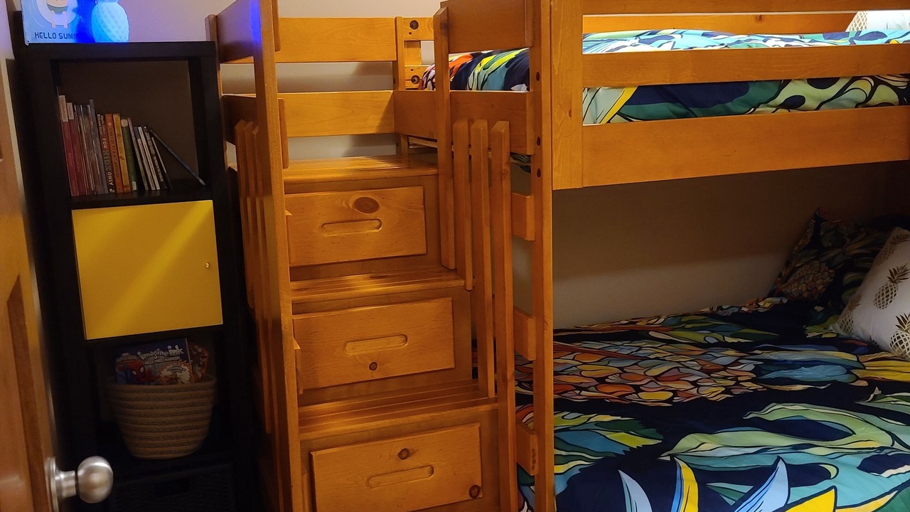 Photo of Bedroom in Okanagan-Similkameen