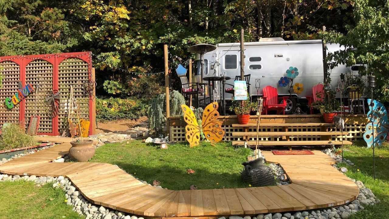 Photo of Outdoor in Cordova Bay