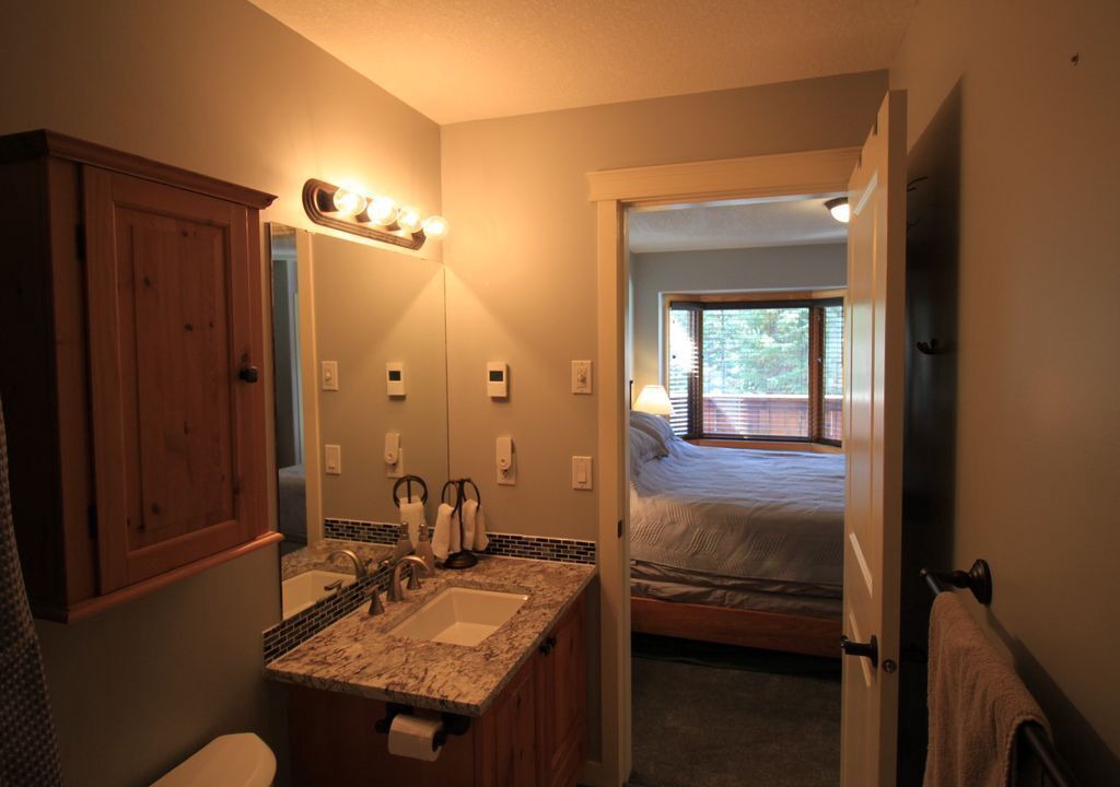 Photo of Bathroom in Sun Peaks