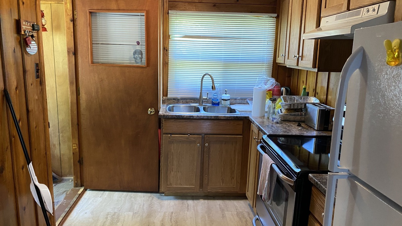 Photo of Kitchen in Innisfil