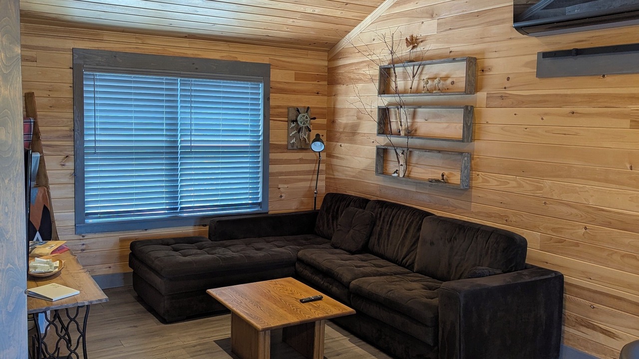 Photo of Livingroom in Terra Nova