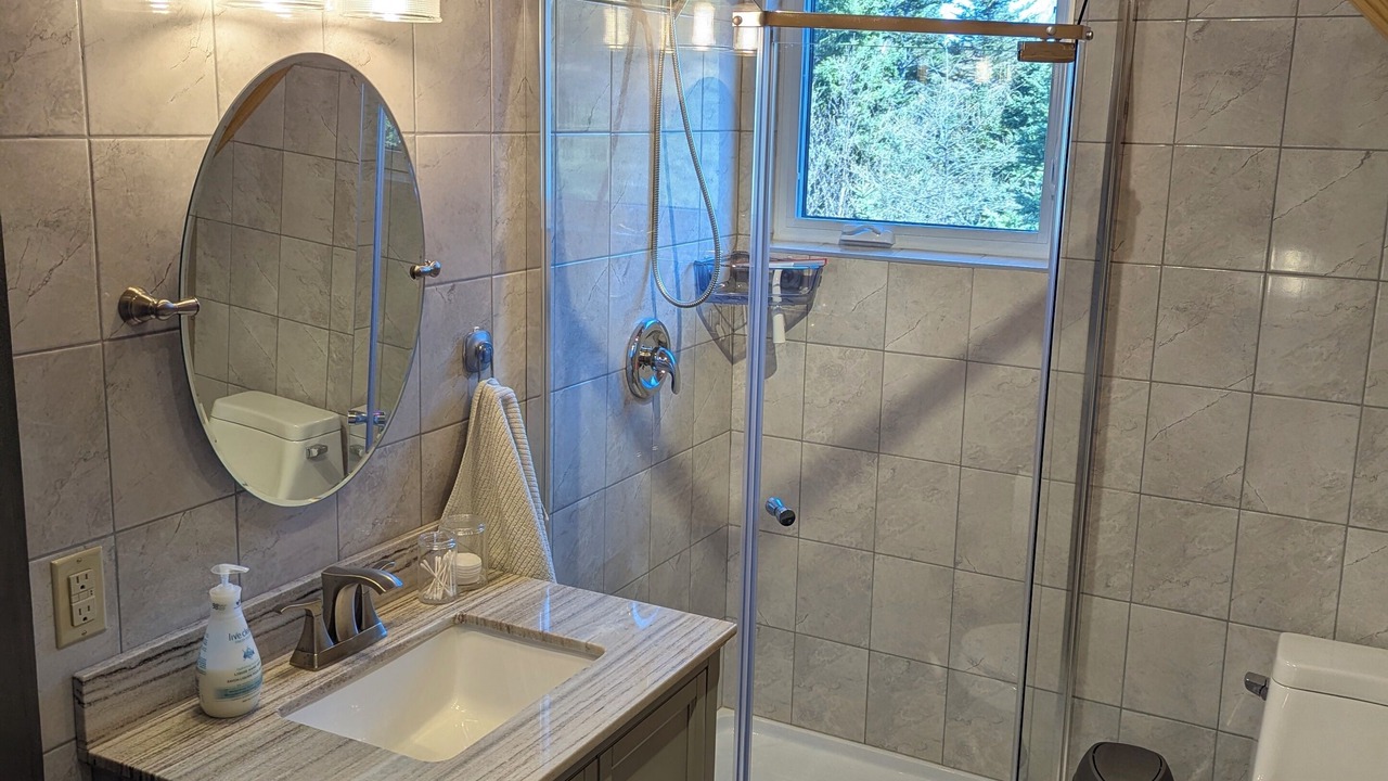 Photo of Bathroom in Terra Nova