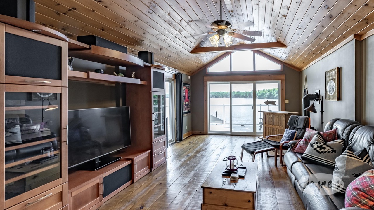 Photo of Bedroom in Bala