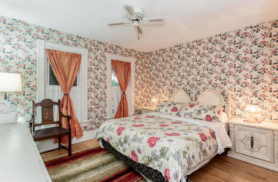 Photo of Bedroom in Niagara Falls