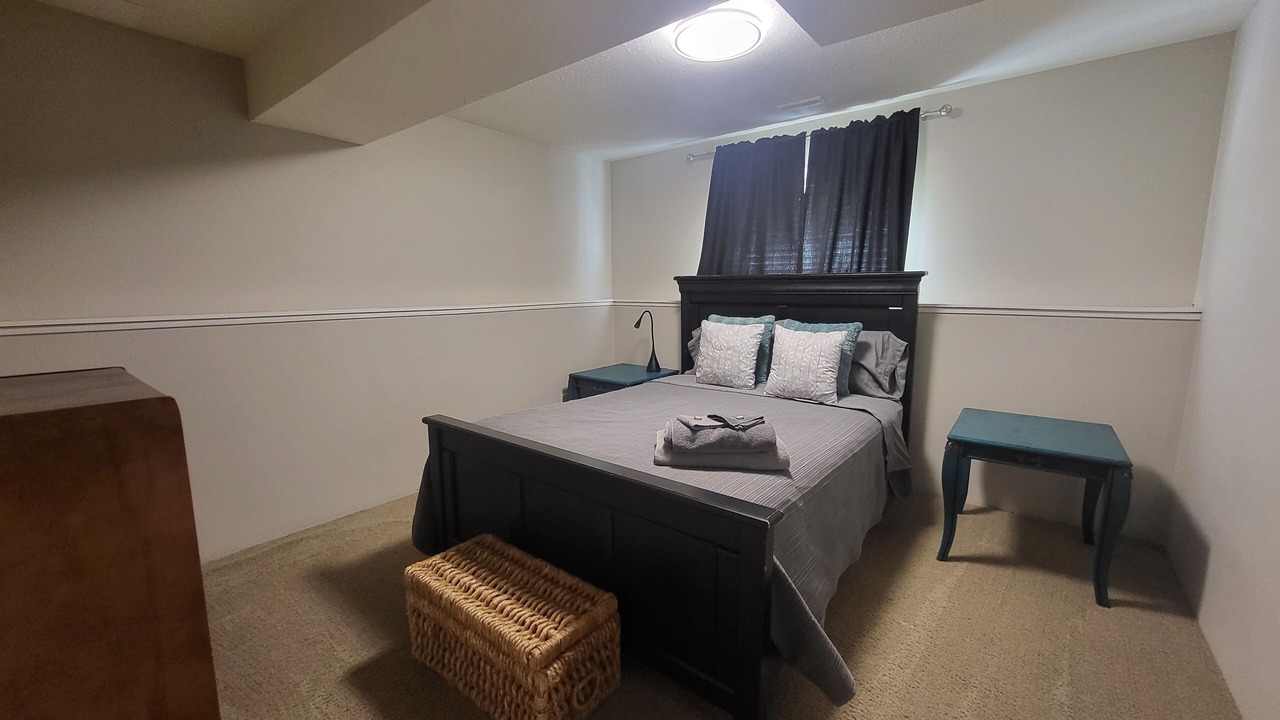 Photo of Bedroom in Sylvan Lake