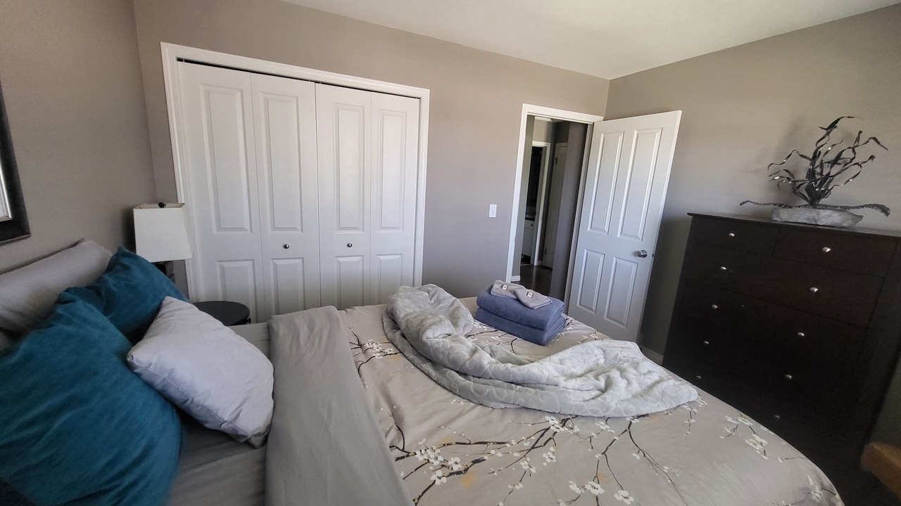 Photo of Bedroom in Sylvan Lake